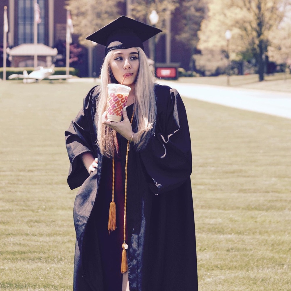 Meet your Posher, Carly